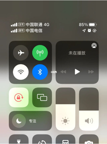 蠡县苹果手机维修分享iPhone双卡信号解决办法 